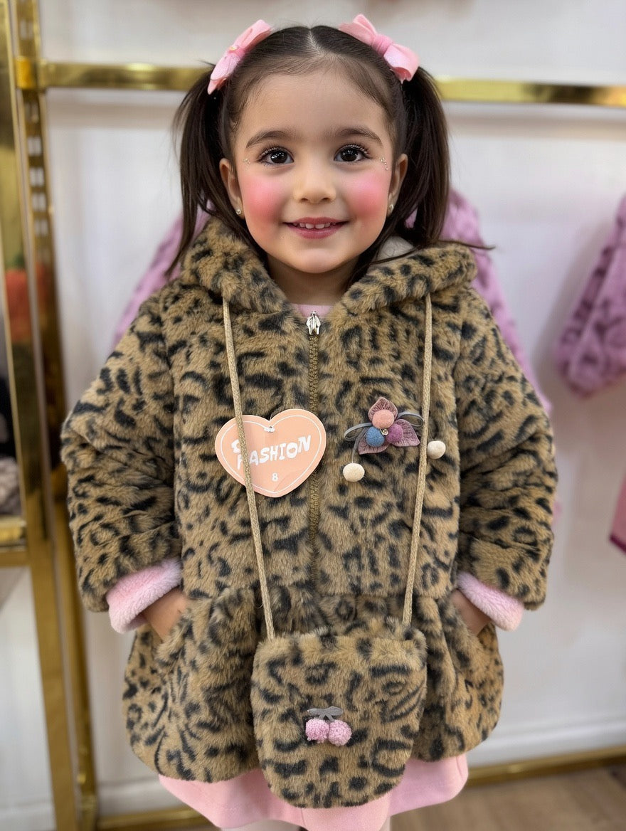 شياكة بنوتك علينا